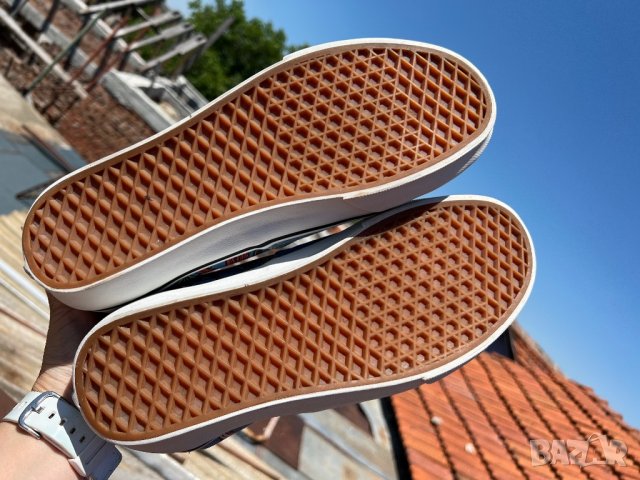 Vans Parrot Van Doren — номер 44.5, снимка 8 - Маратонки - 36759582