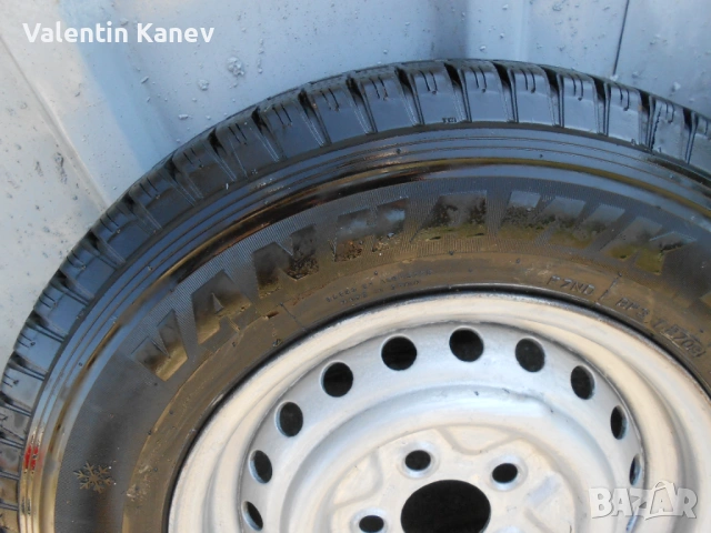 Джанти с гуми -зимни за ww -T2,T3 , снимка 4 - Гуми и джанти - 53419598