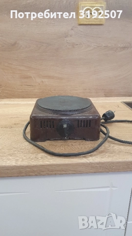 Два малки готварски котлона 