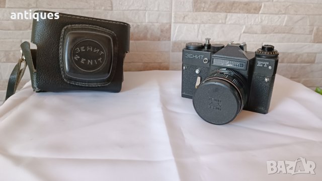 Стар механичен фотоапарат Zenit ET - 1991г. - Антика, снимка 2 - Антикварни и старинни предмети - 43700401