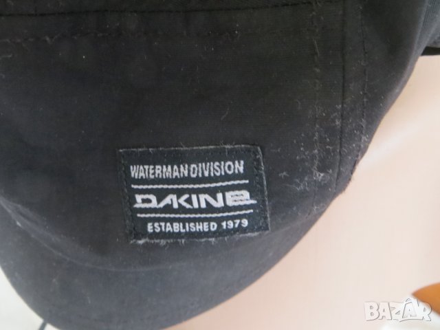 Неопренови ръкавици Mares и шапка за сърфиране Dakine waterman division, снимка 6 - Водни спортове - 32335105