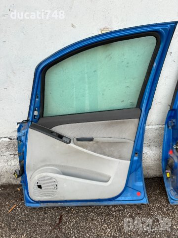 Врати за Fiat Idea и Lancia Musa , снимка 3 - Части - 43643074