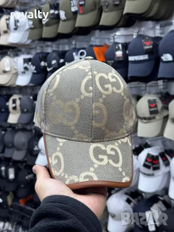 Маркови шапки с козирка , снимка 15 - Шапки - 49201159