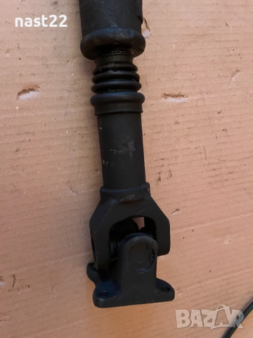 Заден кардан за Сузуки Самурай 1.3 8 мм болтове, снимка 2 - Части - 52008614