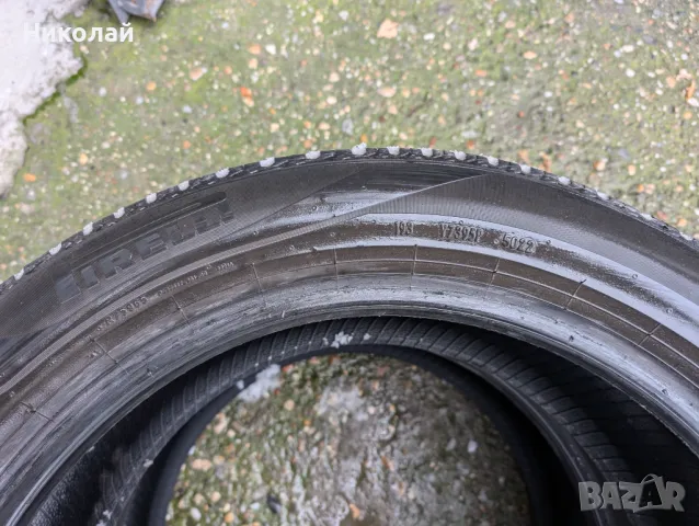 Зимни гуми Pirelli 225/50/18, снимка 2 - Гуми и джанти - 48490679
