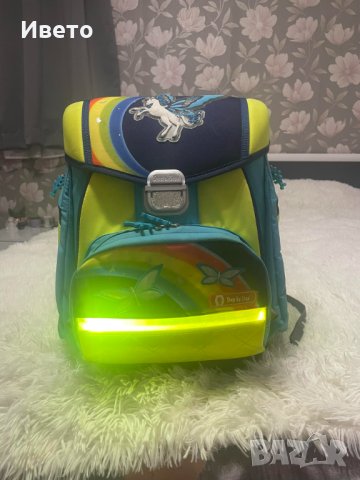 Ученическа раница, Светлоотразителна, Подплатени презрамки, 16 литра, 1,17 кг, Полиестер