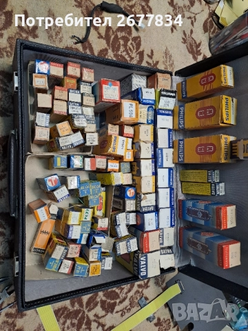 Куфар с радиолампи, снимка 3 - Ресийвъри, усилватели, смесителни пултове - 52501282