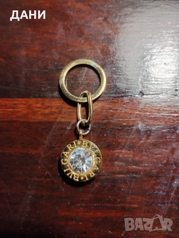 Висулка Bulgari, снимка 4 - Колиета, медальони, синджири - 53314949