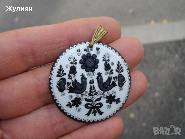  МЕТАЛНА ЕМАЙЛИРАНА ВИСУЛКА , снимка 2 - Антикварни и старинни предмети - 40292058