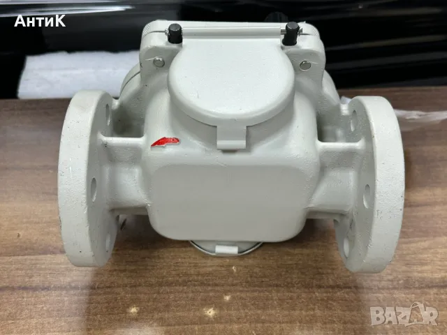 Предпазно Газово Реле Бухолц EMB URF 25/10, снимка 10 - Други машини и части - 50041998