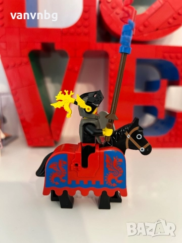 Lego Castle Dragon Knight 6086 фигура, снимка 4 - Колекции - 51745393