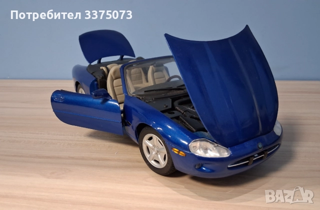 Jaguar XK8 Maisto 1:18, снимка 5 - Колекции - 52215282