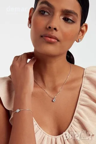 Дамско колие Ted Baker Soltell Solitaire, блясък и кристали, снимка 4 - Колиета, медальони, синджири - 49915683