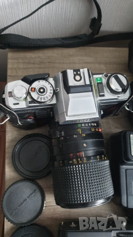 Комплект фотоапарат Minolta X-500,обективи,светкавица и др., снимка 13 - Фотоапарати - 53369910