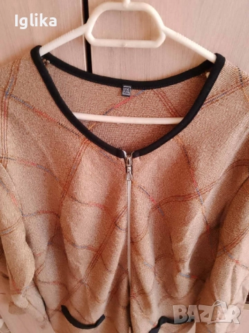 Дамски блузи , снимка 4 - Блузи с дълъг ръкав и пуловери - 52175110