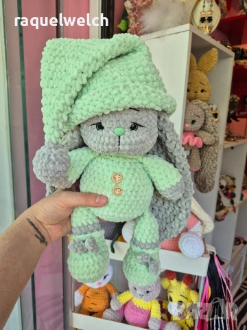 Ръчно Изплетено Зайче "Амигуруми"