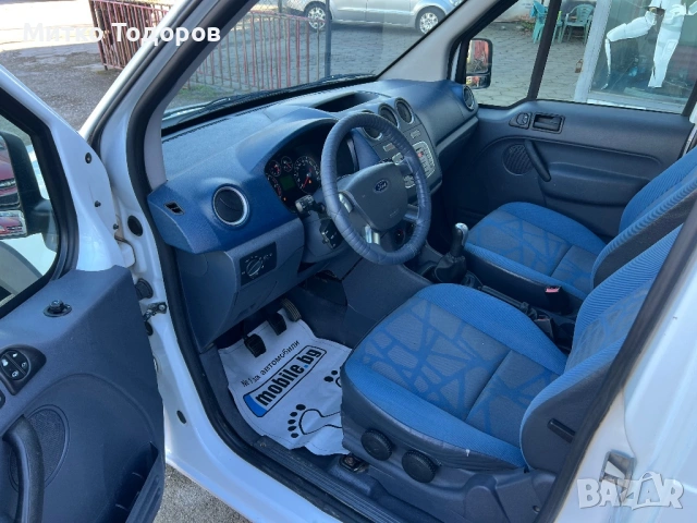 Форд Конект 1.8.90кс.Клима, снимка 6 - Автомобили и джипове - 53060620