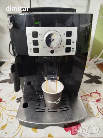 Кафе автомат Delonghi Magnifica S, снимка 4 - Кафемашини - 51103843