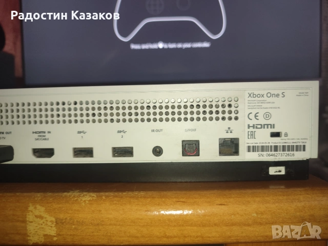 Xbox one s 500gb , снимка 4 - Xbox конзоли - 53399335