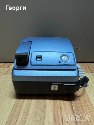 Polaroid one 600 + 1 бр. пакет със снимки, снимка 4 - Фотоапарати - 52858364