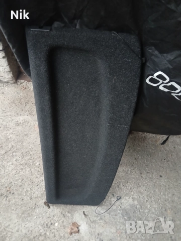 Кора за  багажник на Опел Корса 2011 г