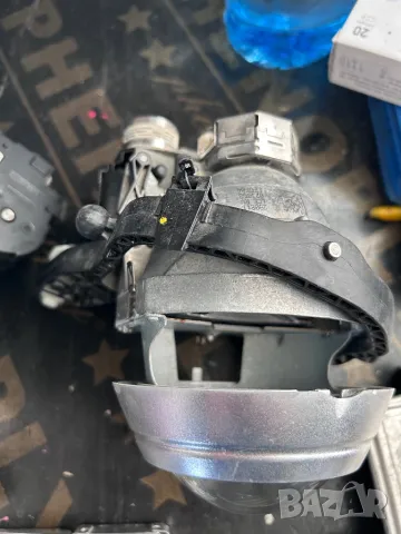 части фар мерцедес ц класа w204 facelift ксенон xenon лупа баласт крушка, снимка 5 - Части - 49413769