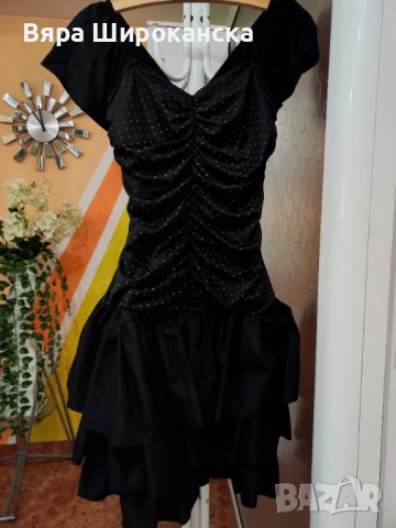 Младежка рокля с вграден корсет и сутиен. Размер: М. , снимка 1 - Рокли - 40523000