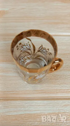 6 чаши с позлата и декорация на цветя, снимка 4 - Чаши - 49680152