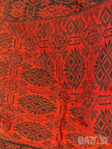 продавам червен килим / покривало за легло Нов. , снимка 4 - Други - 51703111