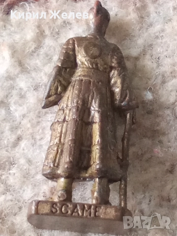 Киндер фигурка на самурай 51740