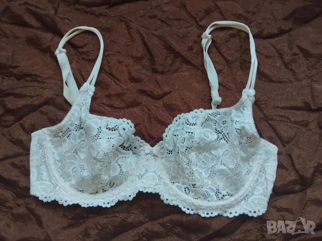 Triumph - НОВ оригинален сутиен Триумф, размер 75С, снимка 4 - Бельо - 52606640