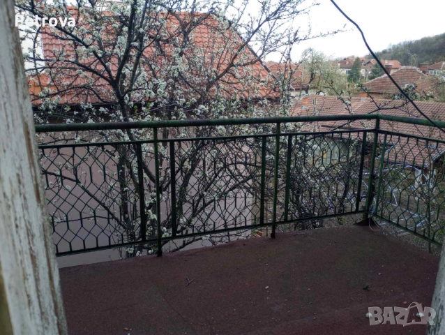 Продавам къща гр.Берковица, снимка 18 - Къщи - 51501474