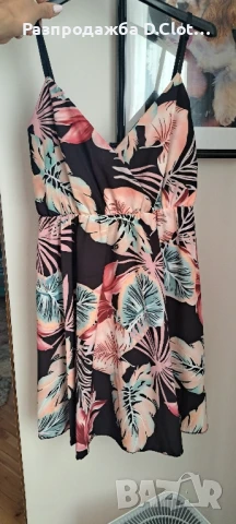 нова рокля на цветя, снимка 2 - Рокли - 51365436