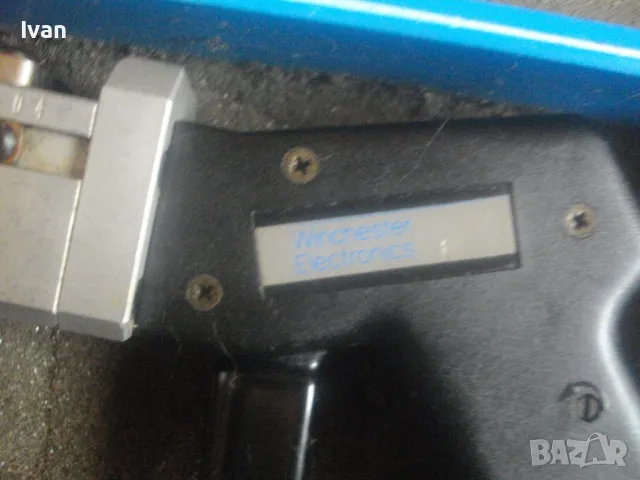 КЛЕЩИ ЗА ЕЛЕКТРОНИКА /СВЪРЗВАЩИ КОНЕКТОРИ И ПИНОВЕ/ MOLEX WINCHESTER ELECTRONICS, снимка 5 - Клещи - 49702913