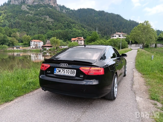 продавам лек автомобил audi a5 4х4 2013 десен волан, снимка 6 - Аксесоари и консумативи - 50662771