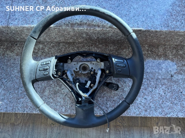 Toyota - 2 броя волани, снимка 5 - Части - 53041390