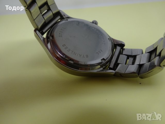 Мъжки кварцов часовник Yves Bertelin, френски, употребяван, работи , снимка 7 - Мъжки - 37994135