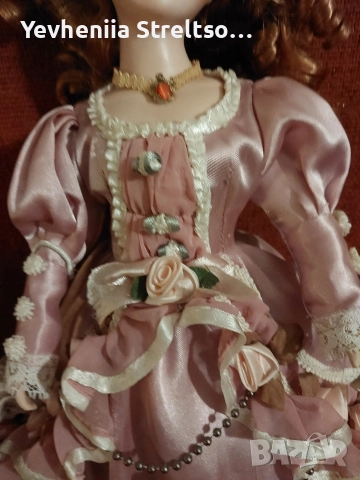 Фарфоровая кукла в розовом платье,шляпе и зонтиком, снимка 7 - Кукли - 52849756