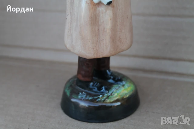 Англииска порцеланова фигурка ''Royal Doulton'', снимка 10 - Колекции - 51251855
