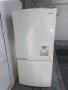 хладилник самсунг с диспенсър , снимка 1 - Хладилници - 43472930