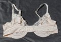 Страхотен сутиен с меки чашки 85В , снимка 2