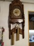 Часовник стенен,с тежести-топузи, снимка 1 - Антикварни и старинни предмети - 43998273