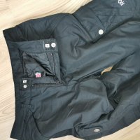 Детски ски панталон ROXY, оригинал, size 16г., черен цвят, много запазен, снимка 3 - Детски панталони и дънки - 35218589