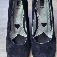 Дамски обувки естествен велур , снимка 2 - Дамски елегантни обувки - 37765911
