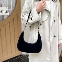 Ретро модна дамска чанта за през рамо, 3цвята, снимка 12 - Чанти - 41681139