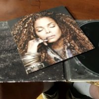 Janet Jackson - Unbreakable, снимка 2 - CD дискове - 44098474