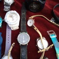 45бр мъжки и женски кварцови часовници , снимка 4 - Антикварни и старинни предмети - 43422210