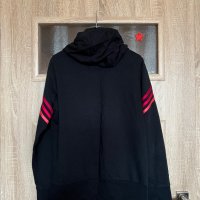 Дамски суичър, горнище Adidas, снимка 2 - Суичъри - 44130956