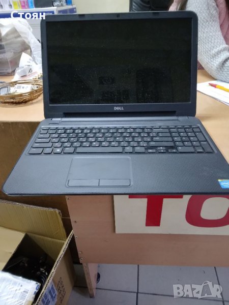 Лаптоп Dell Inspiron 3531 на части, снимка 1