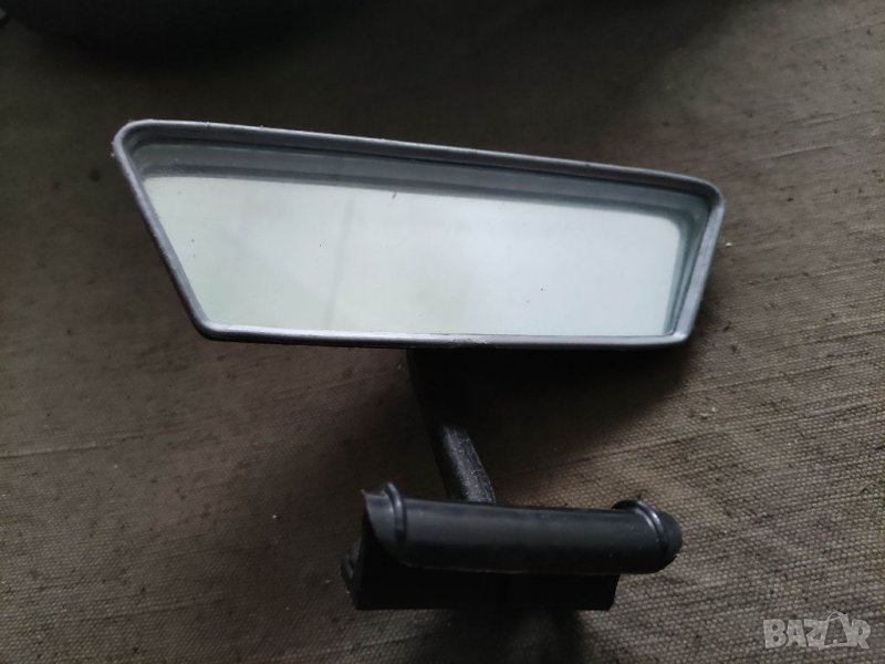 Продавам  огледало за обратно виждане на ретро кола, снимка 1